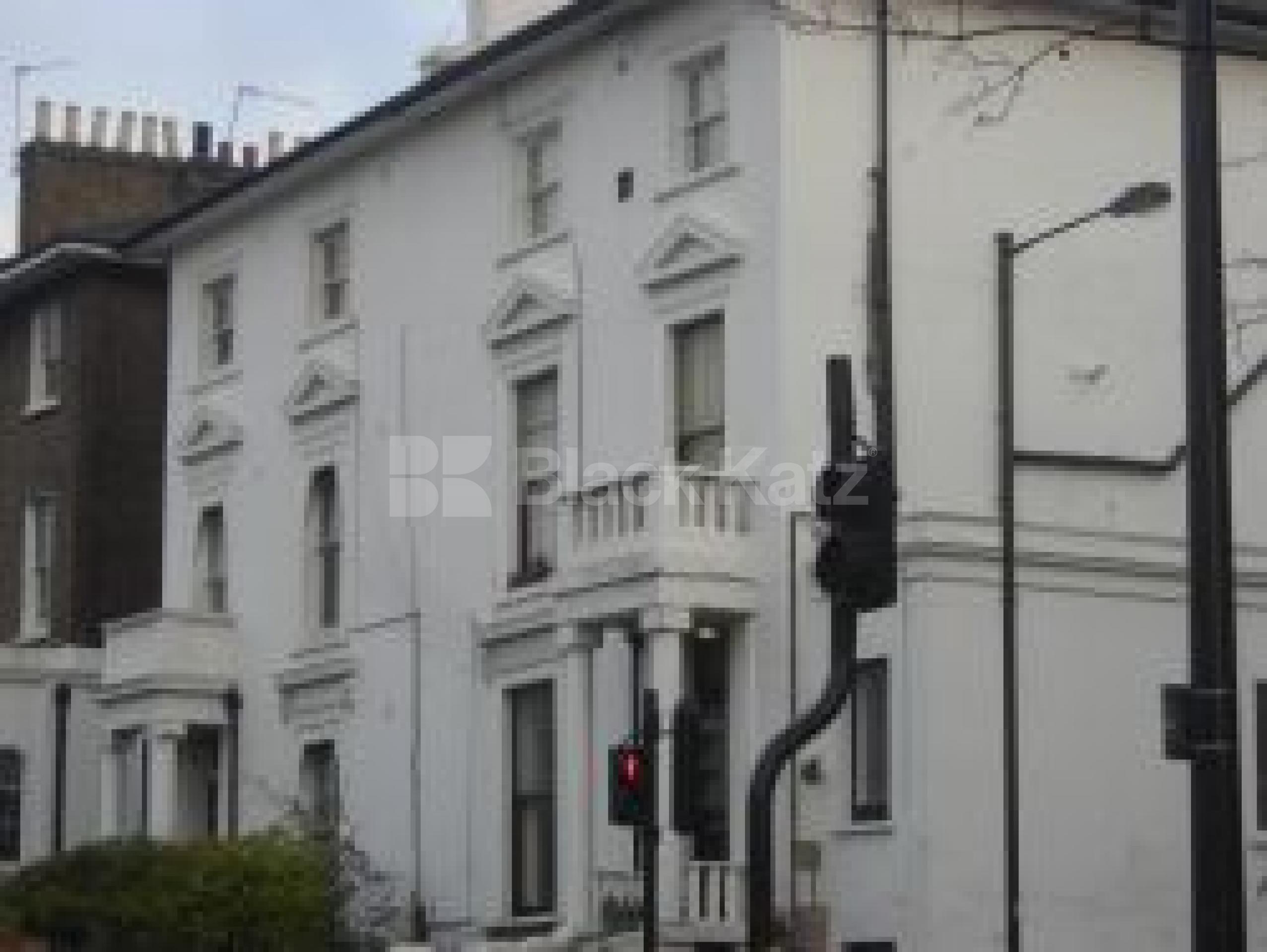 			New instruction, 1 Bedroom, 1 bath, 1 reception Flat			 Camden Road, Camden nw1
